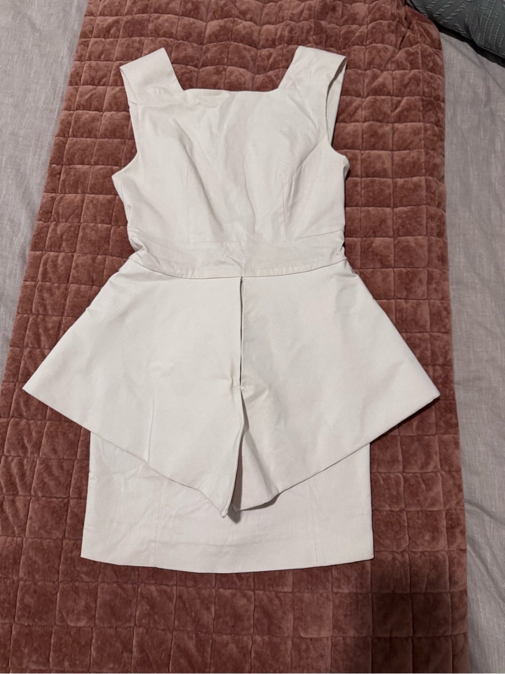 Caribbean Queen Sleeveless Peplum Cocktail Dress